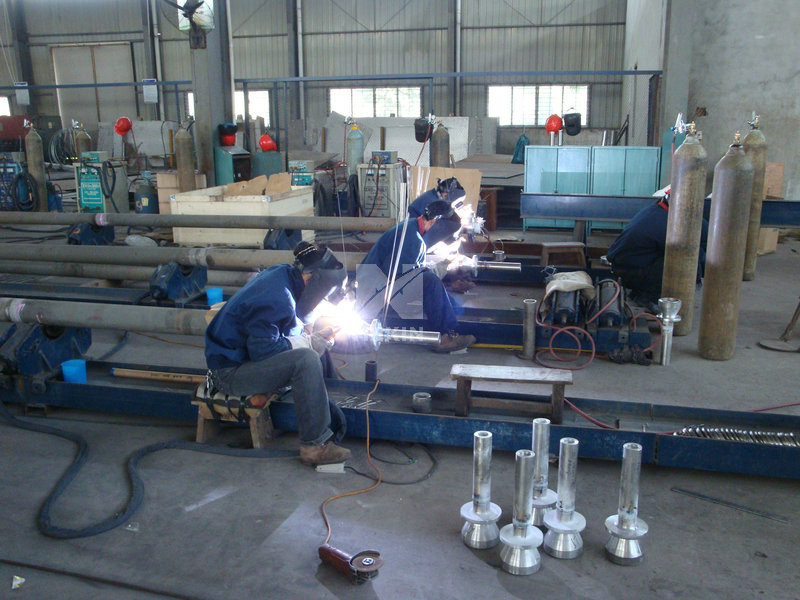 Welding and fabrication for reformer tubes