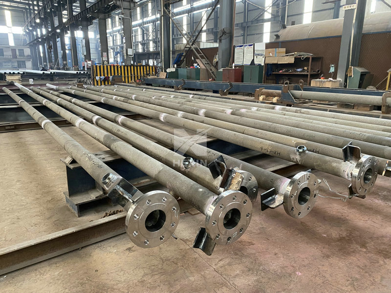 Welding and fabrication for catalyst tubes for export
