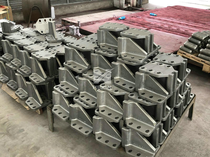 cast tube supports brackets A297 HF