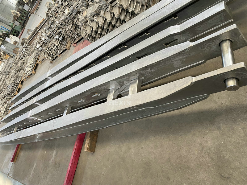 cast tube supports ASTM A351 CrNi