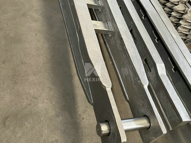 cast tube supports ASTM A351