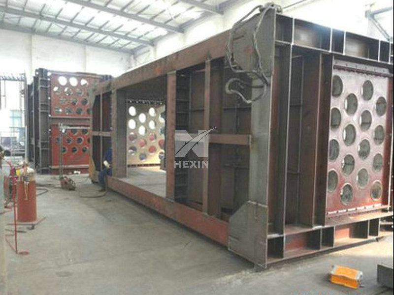 Modular fabrication of steel structure of convection chamber
