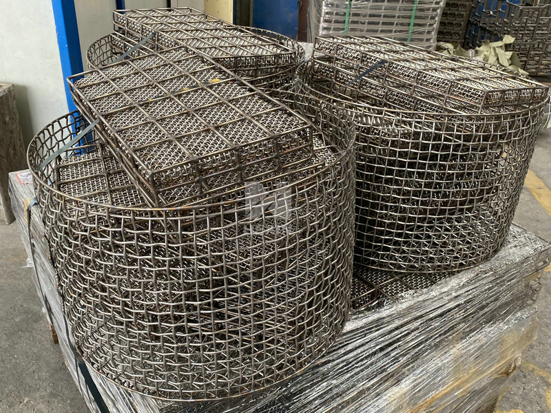  weld mesh basket round_
