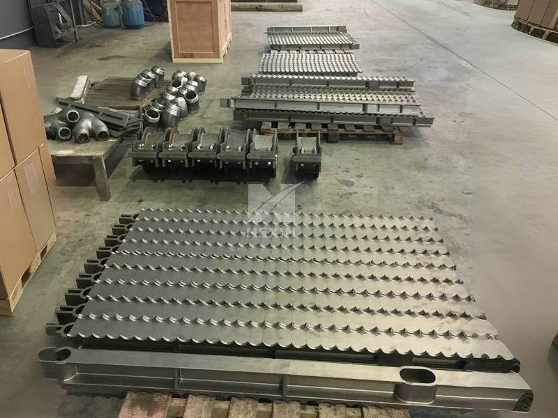 Cast beams for walking beam furance