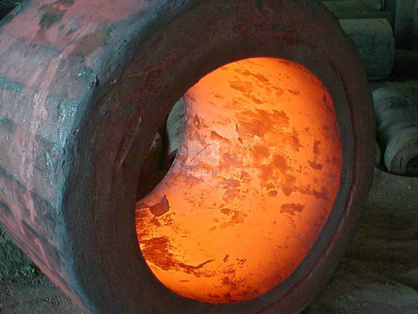 heated steel ingot_1