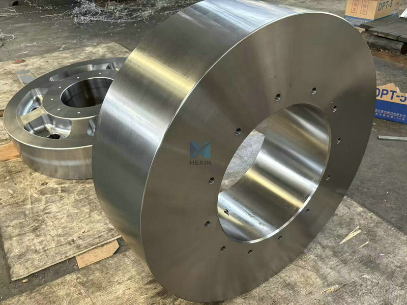 1.5  forged hub for hydro power plant_1